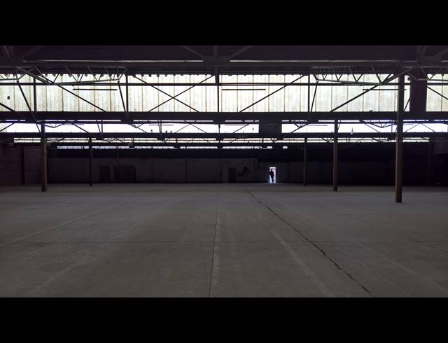 5,350M² WAREHOUSE TO LET IN ANDERBOLT